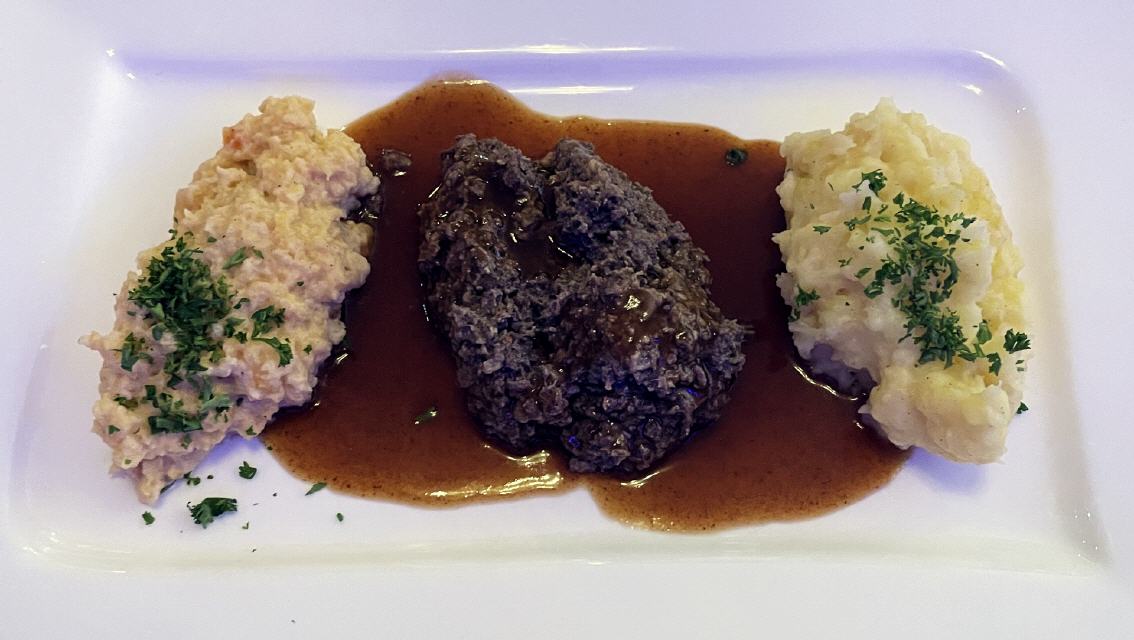 ... immer wieder gern verlangt - Haggis Neeps & Tatties.