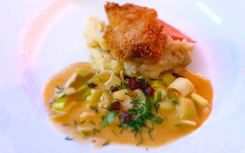 2. Gang, "Praline of Cod, Fennel-Puree, Leek Velouté"